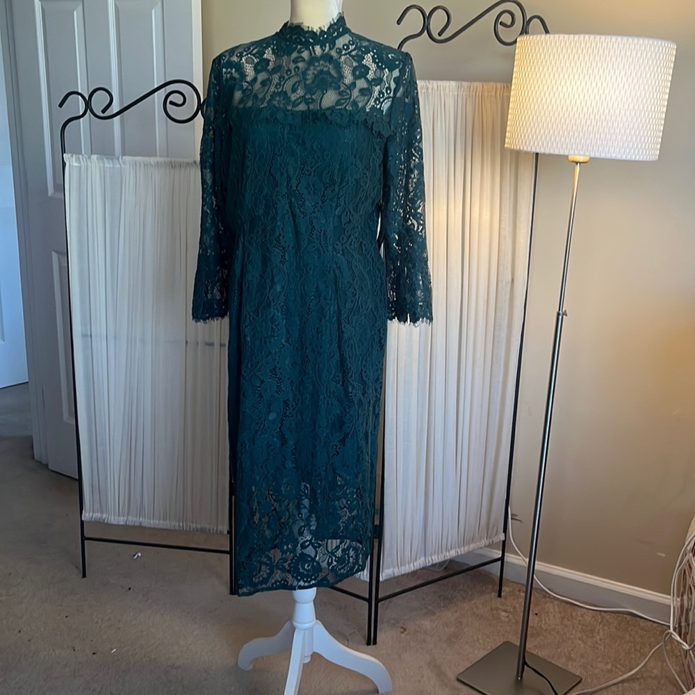 Beautiful Green Lace Dress